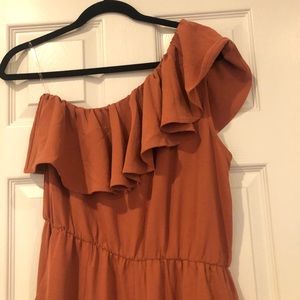 Coral One shoulder jumpsuit!